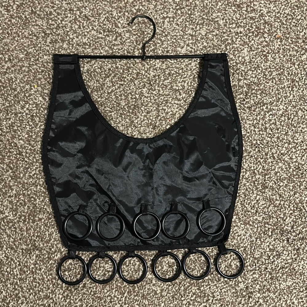 3/$20 Scarf hanger for at least 16 scarves
